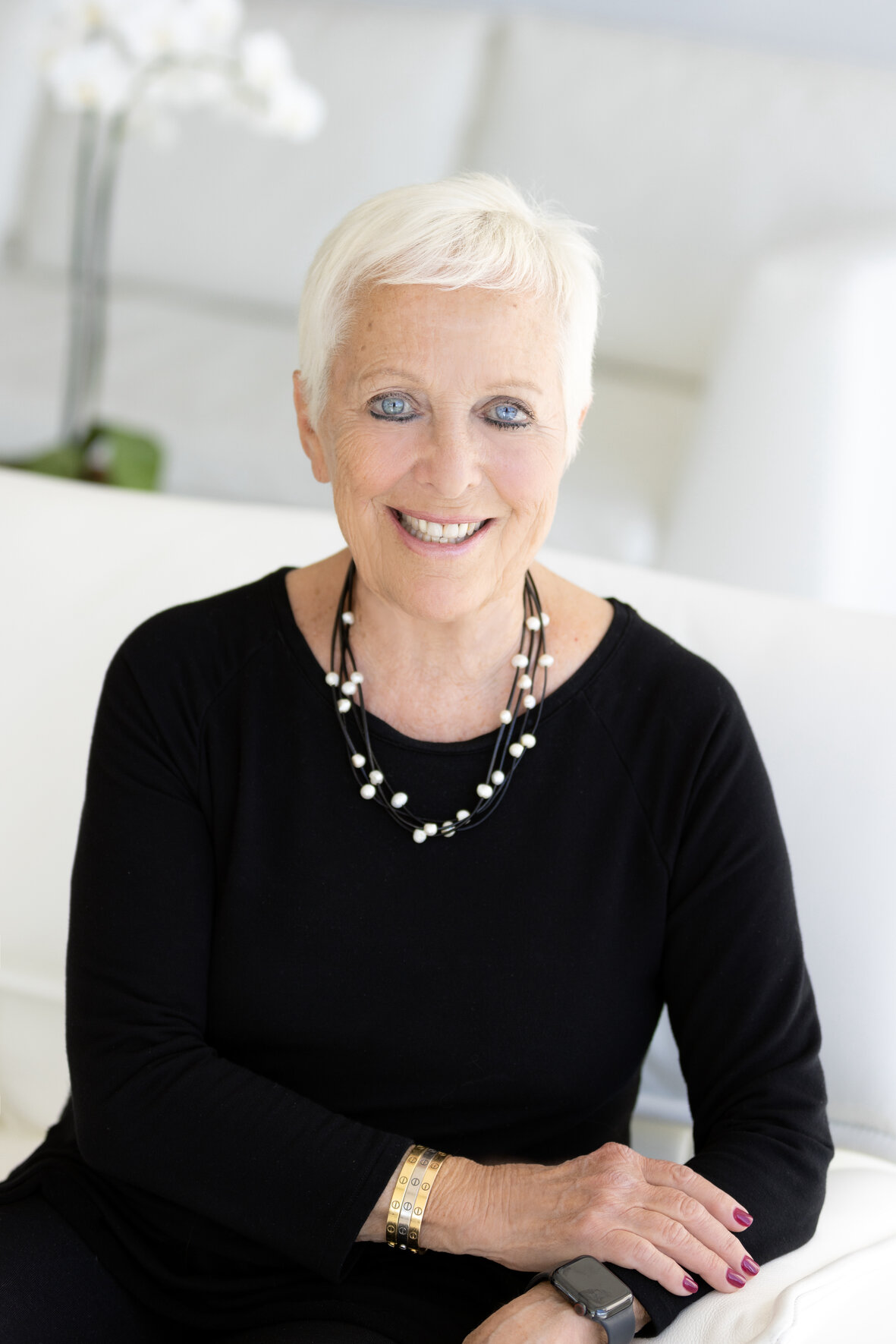 rsz_joanne_davidow6_magazine_headshot_full_copy.jpg