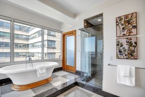 Full Floor Condominium Facing Rittenhouse Square