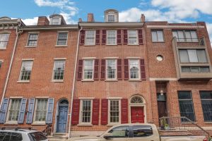 Gorgeous Historic Townhouse