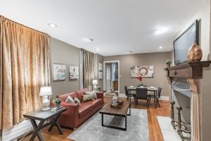 Flexible floor plan townhome!