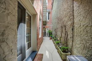 Gorgeous Historic Townhouse